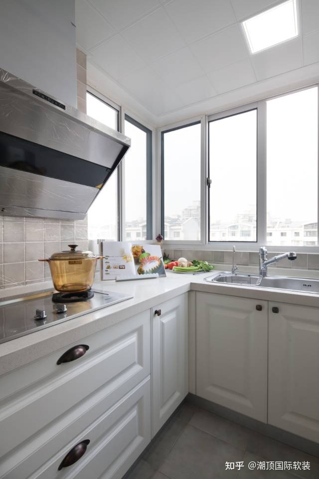 潮頂軟裝|廚房不僅僅要實用，獨(dú)特的設(shè)計，讓它變得更加時尚！