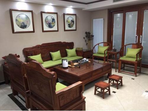 婆婆40萬(wàn)裝修新房，效果真是無(wú)語(yǔ)了！閨蜜：可以拍古裝劇了！