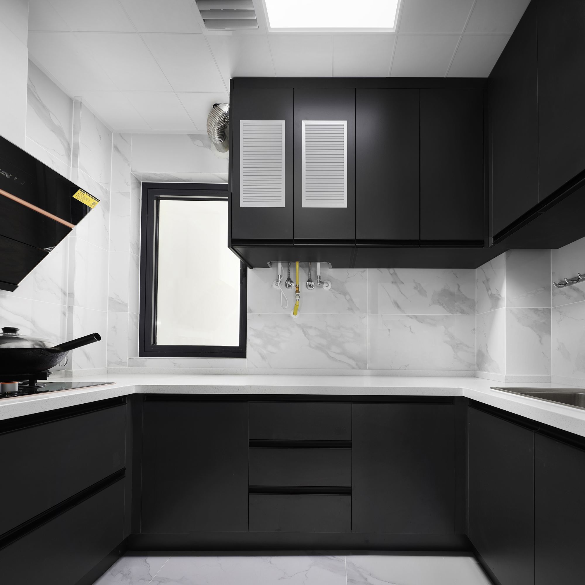 房子想裝修，五種受歡迎櫥柜顏色，這幾種顏色太賞心悅目了！