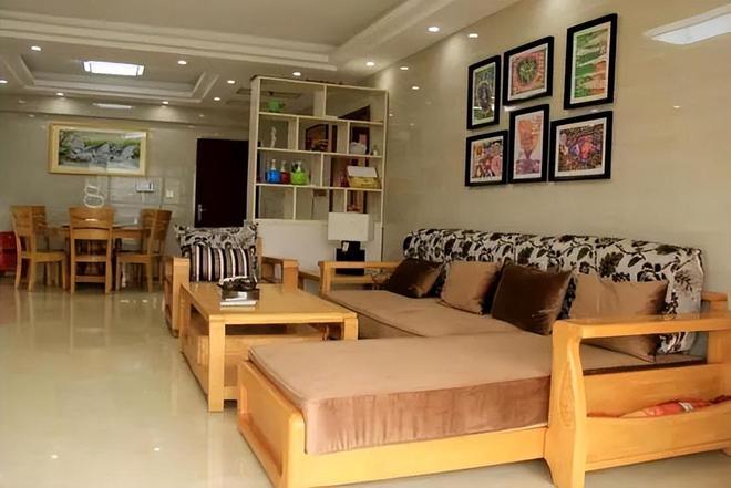 22萬(wàn)裝修129平三室兩廳，滿屋貼瓷磚，入住2月真后悔了！