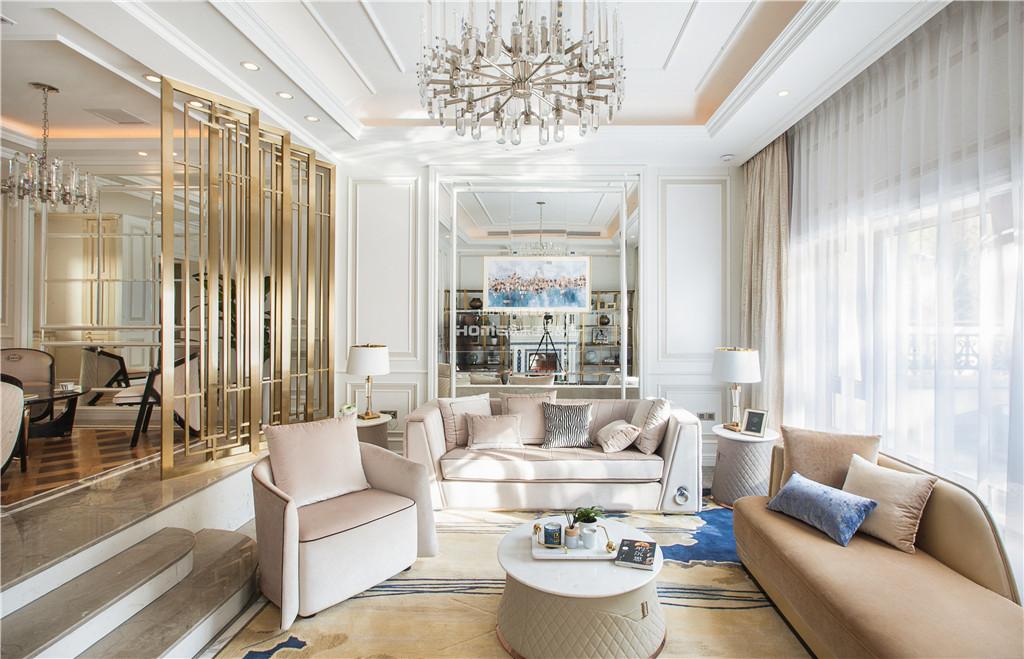 客廳吊頂裝修效果圖歐式私宅，柔美展現(xiàn)家居的奢華與北歐極簡客廳設(shè)計圖片賞析