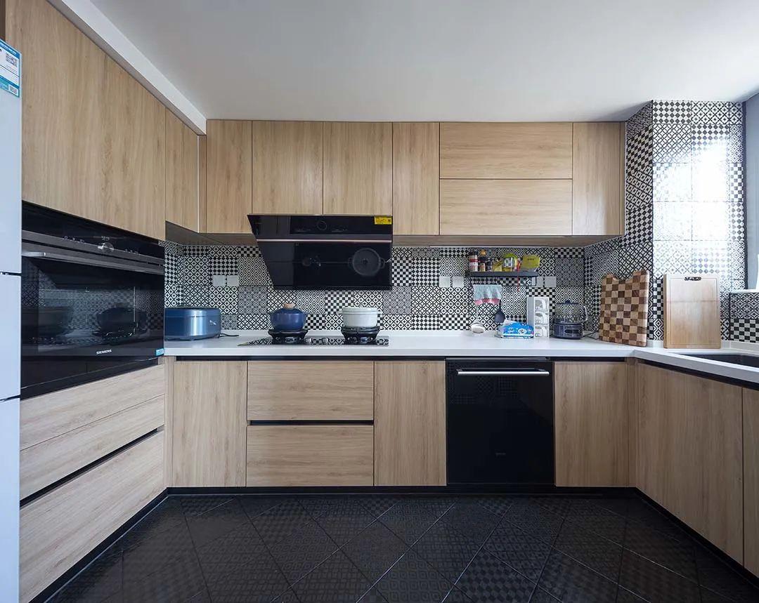 主衛(wèi)生間裝修效果圖_衛(wèi)生部室間質控分析_消毒間衛(wèi)生管理制度