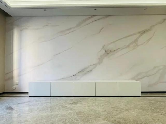 乳膠漆可以刷木板嗎書(shū)柜，乳膠漆可以刷木板嗎有甲醛嗎