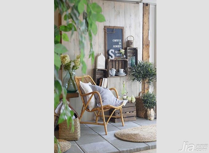 生活陽(yáng)臺(tái)裝修效果圖欣賞_陽(yáng)臺(tái)裝修效果圖欣賞_簡(jiǎn)歐陽(yáng)臺(tái)裝修效果圖欣賞