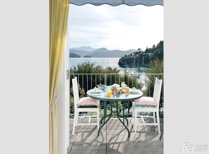 生活陽(yáng)臺(tái)裝修效果圖欣賞_陽(yáng)臺(tái)裝修效果圖欣賞_簡(jiǎn)歐陽(yáng)臺(tái)裝修效果圖欣賞