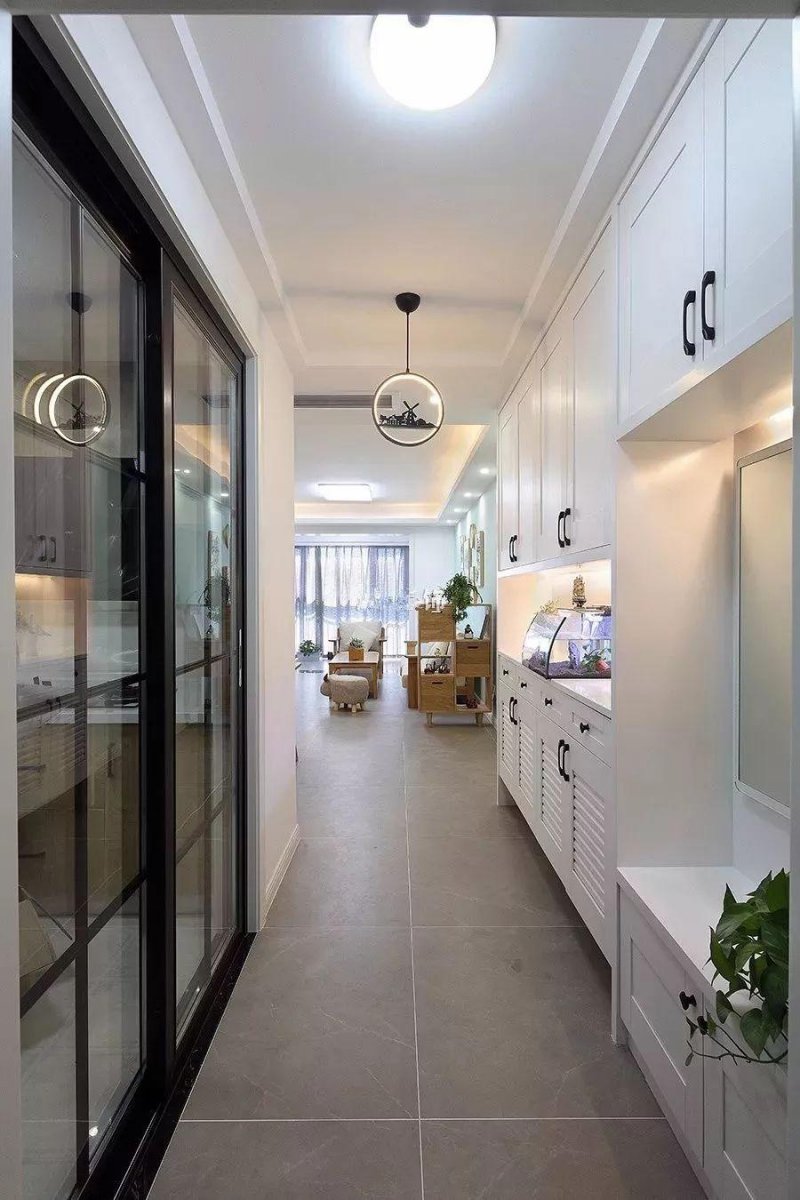 122㎡全屋高能：玄關(guān)收納/無吊頂/觀景陽臺，贊！