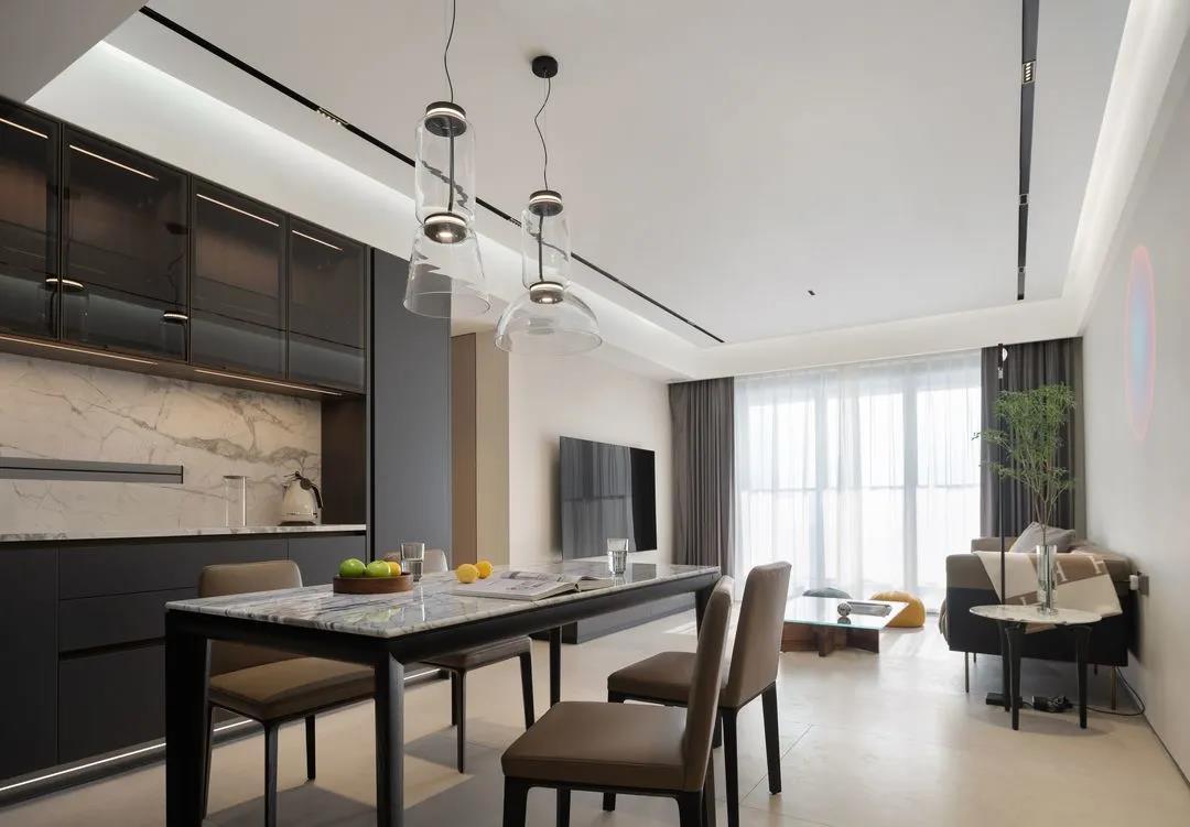 122㎡全屋高能：玄關收納/無吊頂/觀景陽臺，贊！