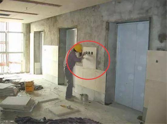 室內(nèi)裝修價(jià)格_室內(nèi)簡約裝修價(jià)格_室內(nèi)室內(nèi)旋轉(zhuǎn)樓梯價(jià)格