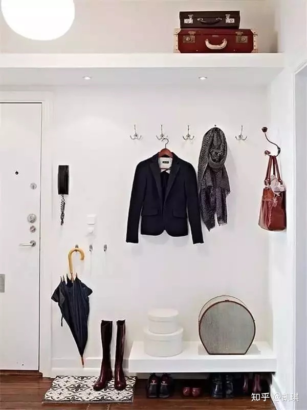 客廳玄關(guān)鞋柜裝修效果圖_進(jìn)門(mén)玄關(guān)鞋柜的設(shè)計(jì)效果圖片_玄關(guān)鞋柜裝修效果圖