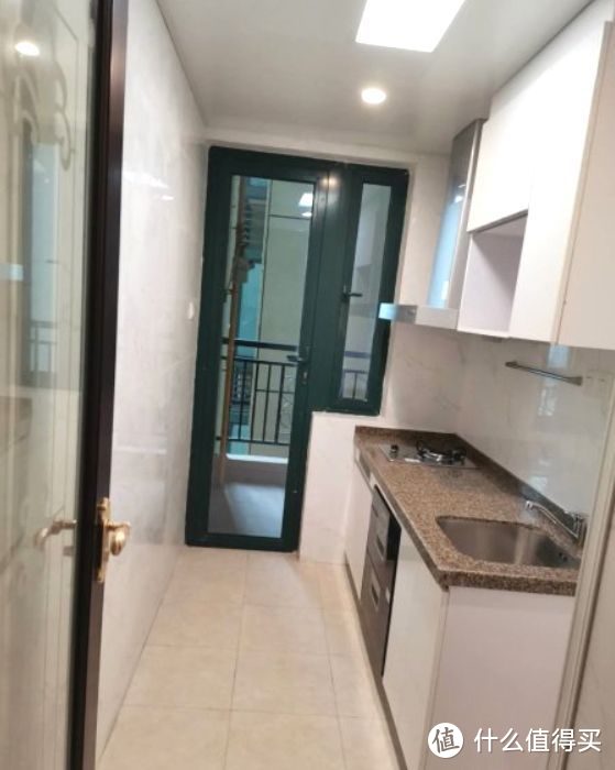 首付10萬入手的單身公寓，51㎡一室一廳恒大精裝房，月供1200元