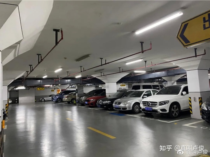 “我這輩子沒見過這么好的車庫?！?></a></p>
            <h3 class=