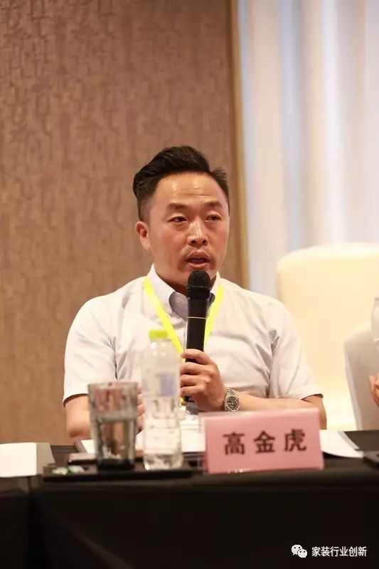 青島裝修設(shè)計_上海裝修展會春亭設(shè)計棒_咖啡廳裝修效果圖 設(shè)計