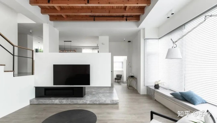 客廳電視墻裝修設(shè)計(jì)_新中式客廳電視背墻墻_客廳墻三米六買多大電視