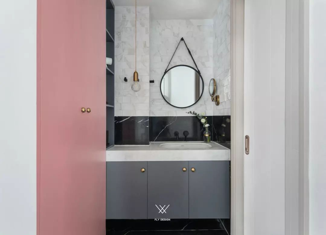 裝修背景玄關(guān)圖_陽臺配重墻裝修效果_床背景墻裝修效果圖