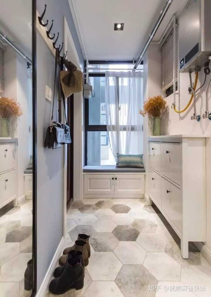 裝修效果圖：進門就是客廳？玄關(guān)這樣設計就對了！